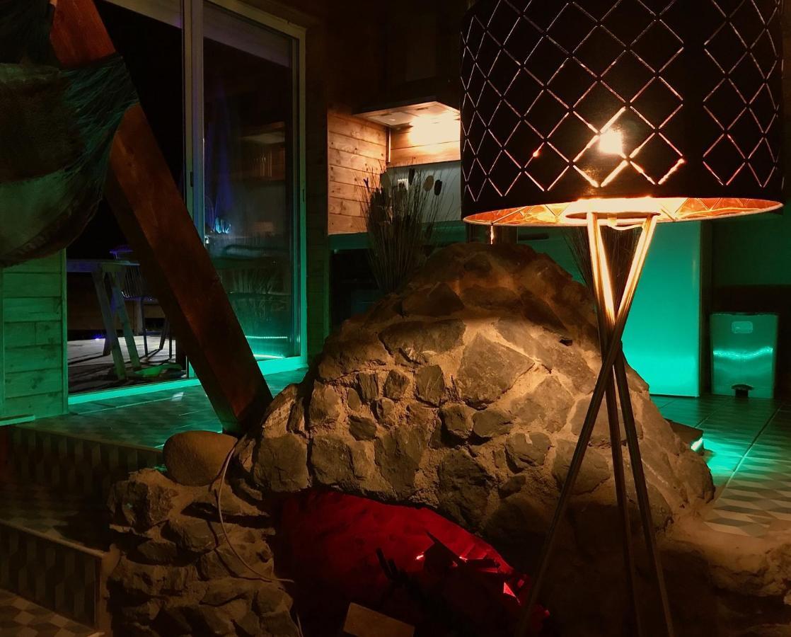 Villa Shangri-La At Concepts En BarousseCréchets エクステリア 写真